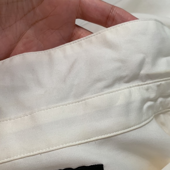 Banana Republic button down tunic shirt in Medium - Picture 5 of 17